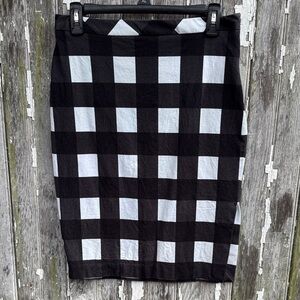 Banana Republic Monochrome Checkered Pencil Skirt